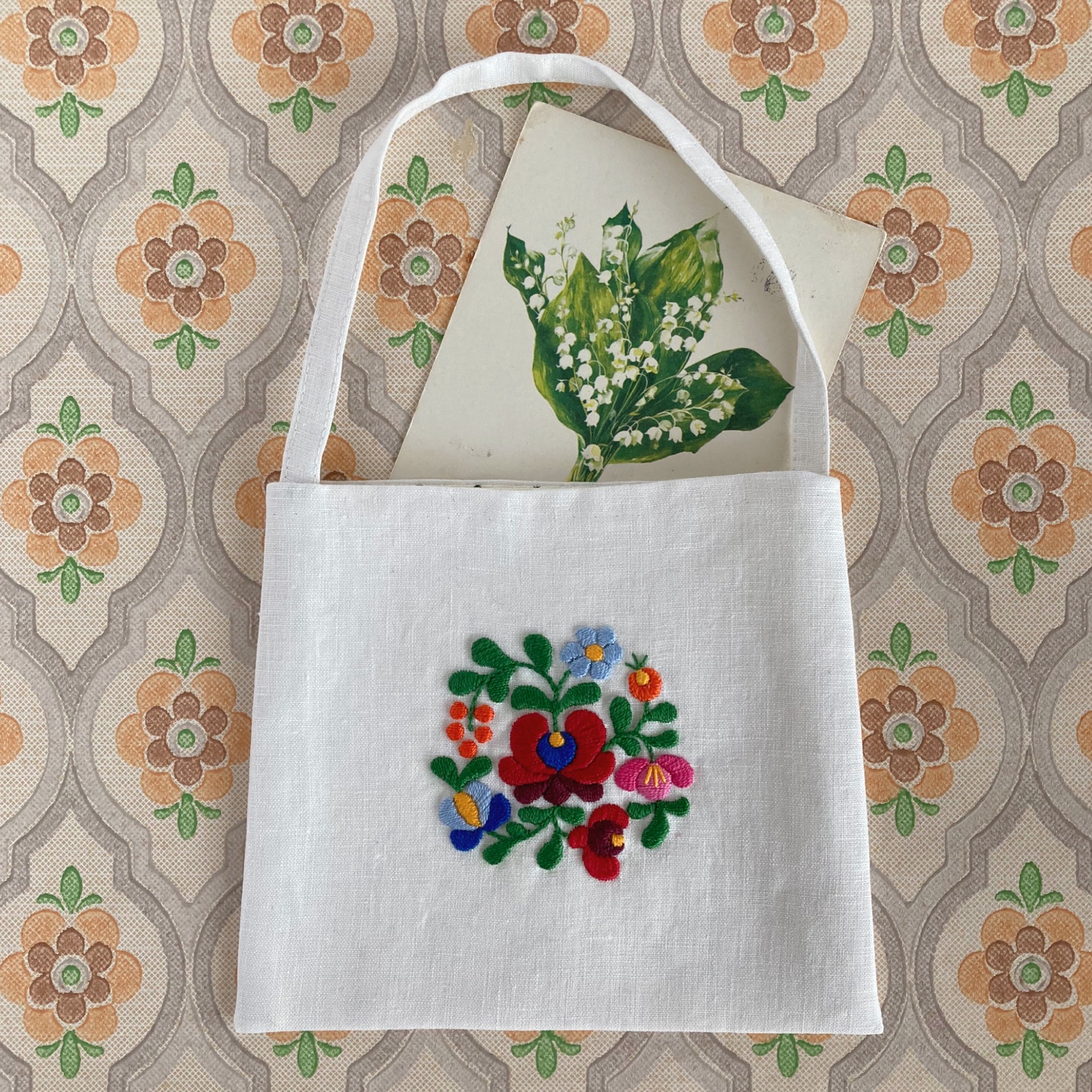 井沢マチョ―刺繍1.jpeg