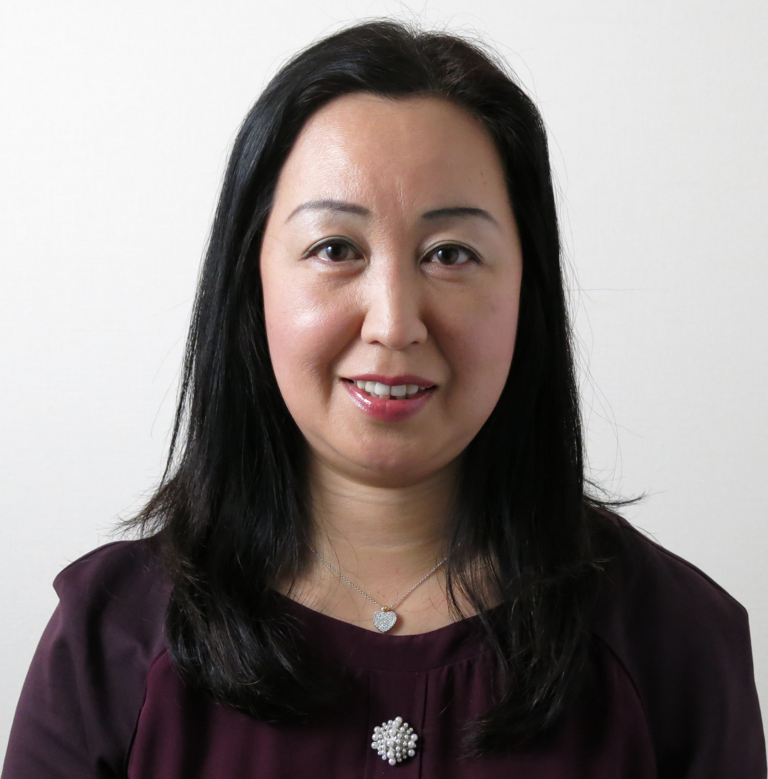 �g���N����