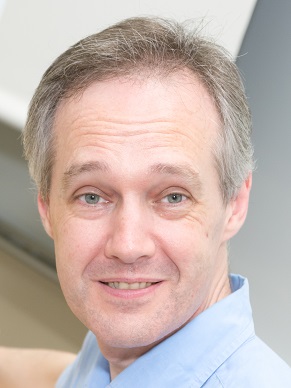 0211�@�y�I���zListening skills and discussion�@�@�@ �㋉