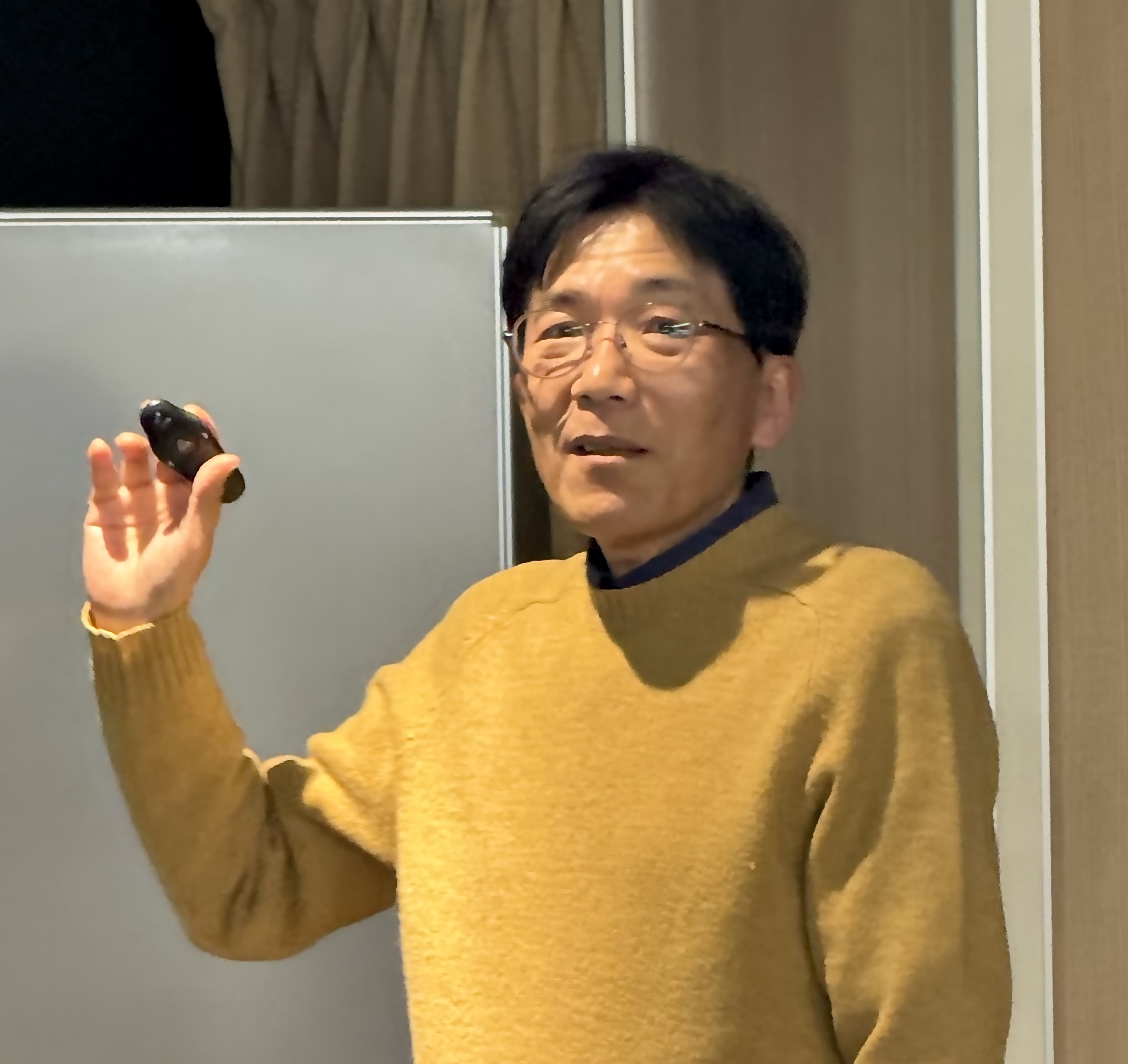 大塚先生顔写真.jpg
