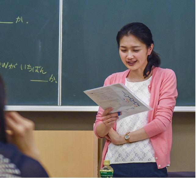 0401@yIz {ꏉFEssential grammar for meaningful communication in Japanese